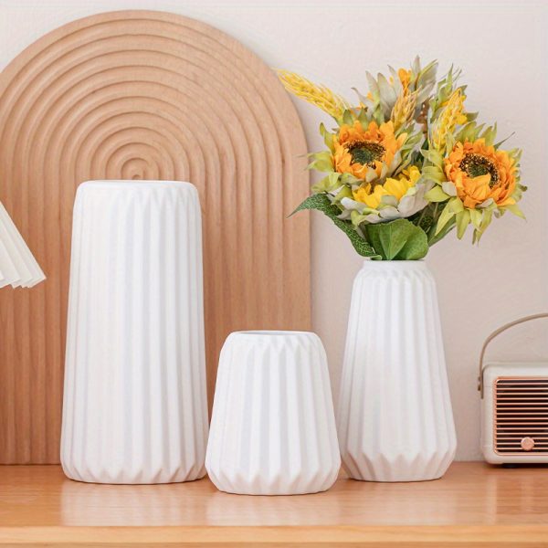 Modern Ceramic Vase Set: White Decorative Vases for Home Decoration - Suitable for Kitchen And Living Room